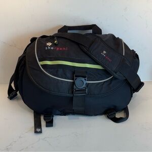 Sherpani Black Messenger Bag with Flower Lining